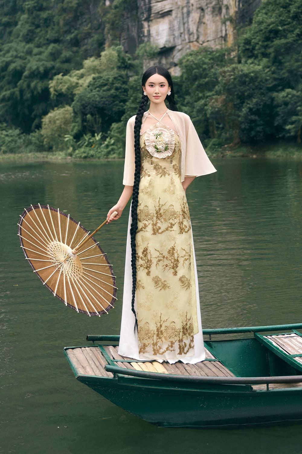 Tuong Cuc A-line Cape Sleeved Silk Organza Floor Length Ao Dai Set